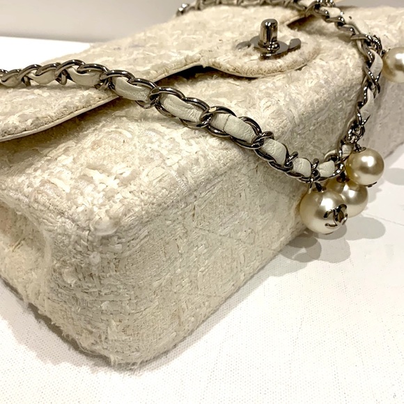 CHANEL 🤍RARE Ginza Double Flap 2.55 Ivory Tweed Boucle Rectangle Quilted Silver - Picture 4 of 16
